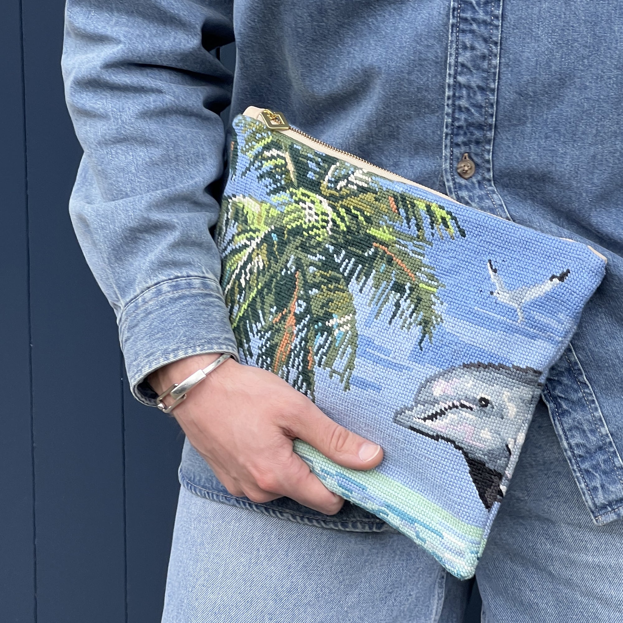 BIG MESS POUCH • DOLPHINS