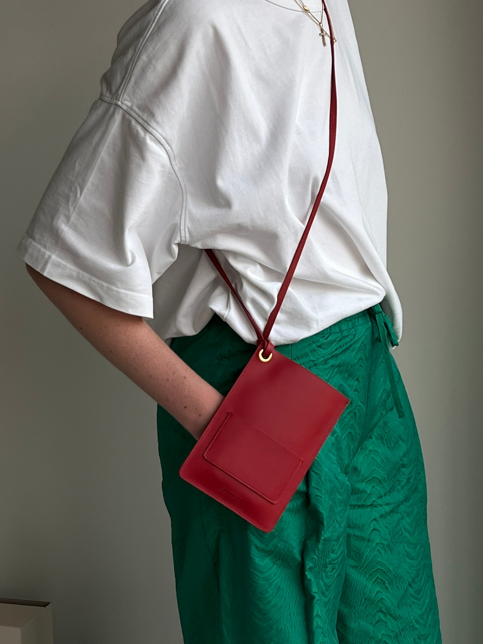 ALLO PHONE BAG • LE ROUGE