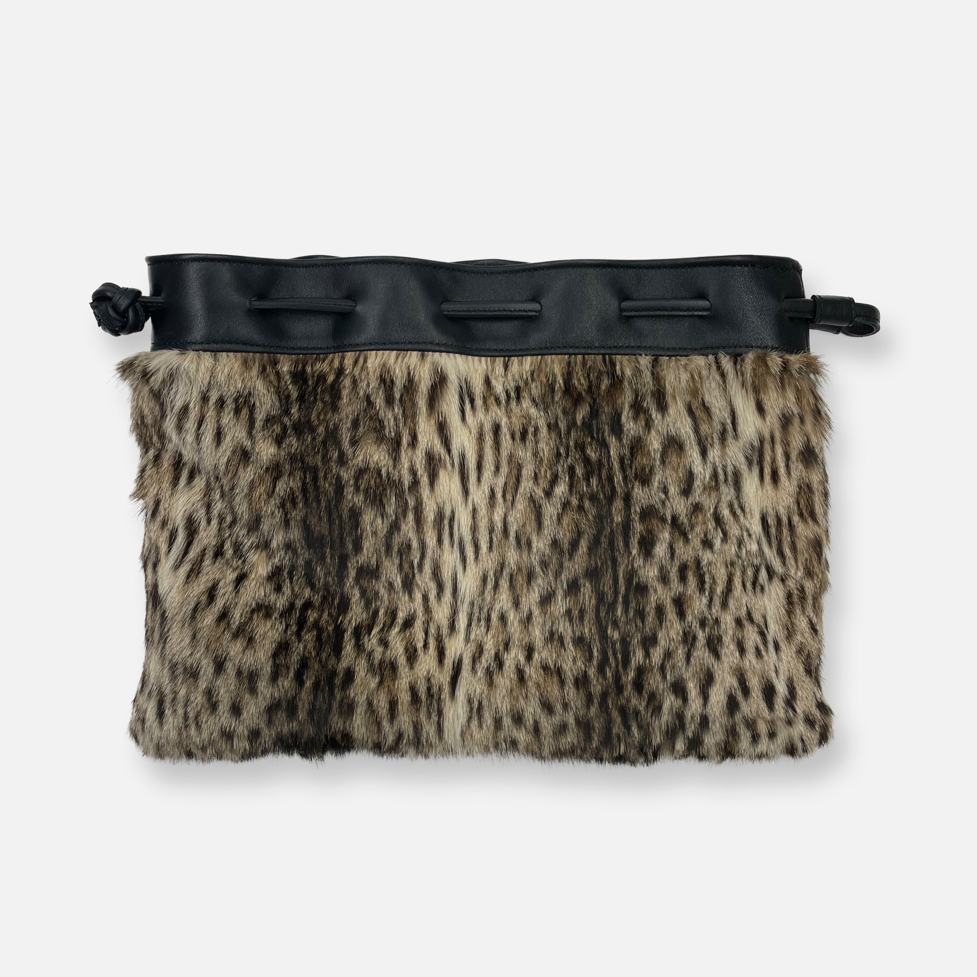 BIG CLACLA CLUTCH •  GRANNY LEO