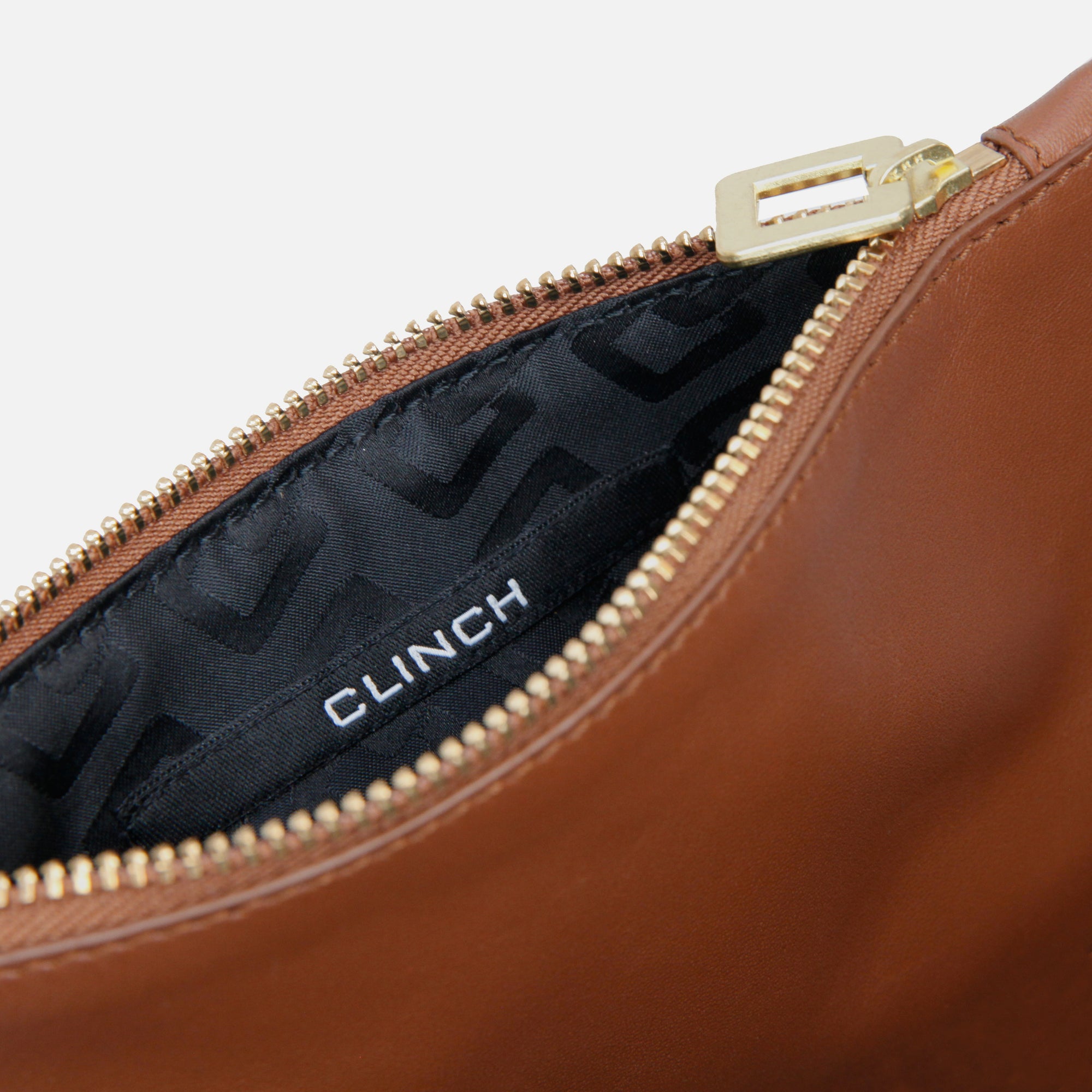 SMALL MESS POUCH • CARAMEL